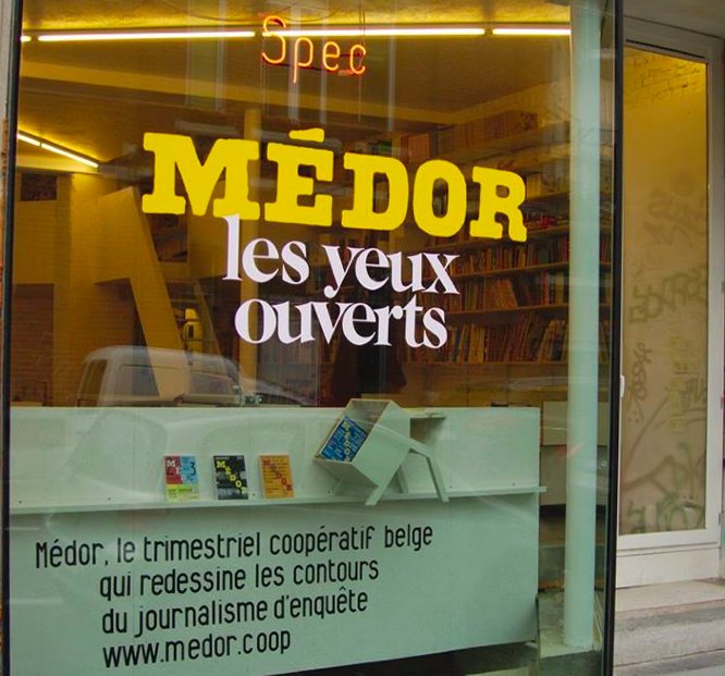 vitrine Médor300